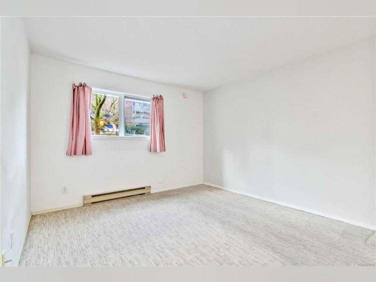 102-1801 Fern Street, Victoria, BC, V8R 4K4 - 25