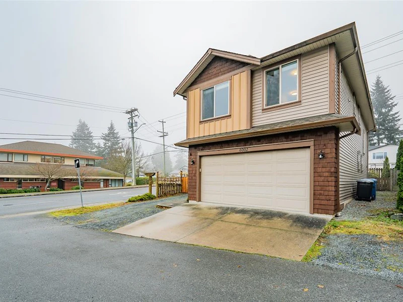 6002 Hammond Bay Road, Nanaimo BC V9T 5M5