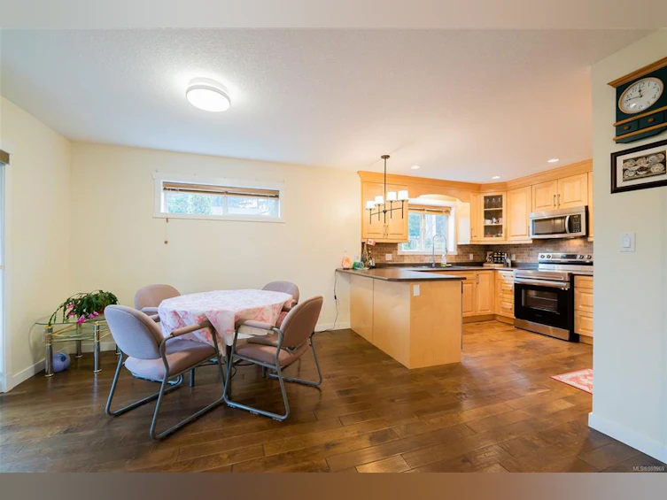 6002 Hammond Bay Road, Nanaimo, BC, V9T 5M5 - 15