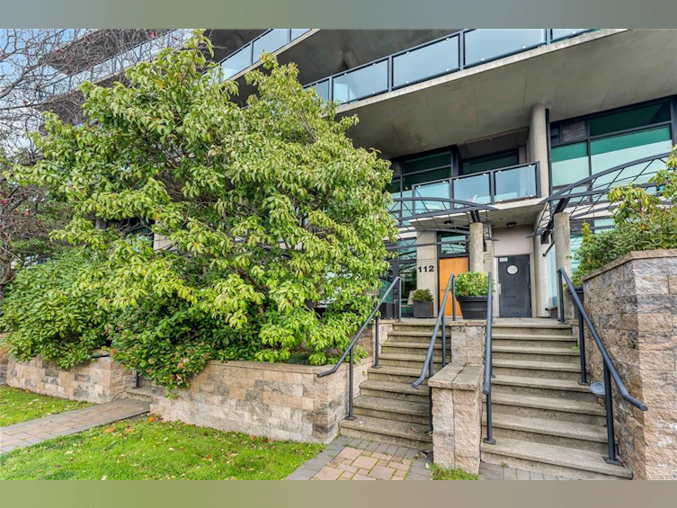 112-21 Erie Street, Victoria, BC, V8V 5A8 - 2