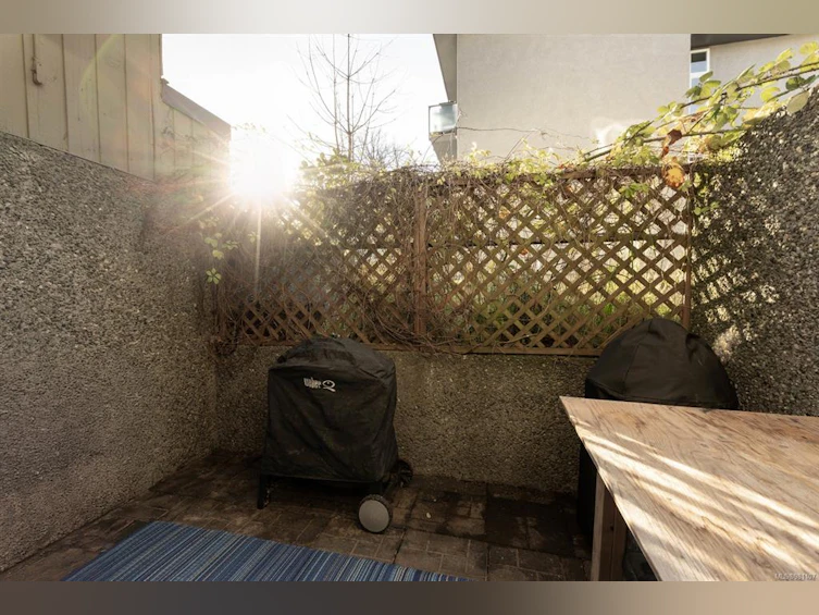 4-477 Lampson Street, Esquimalt, BC, V9A 5Z4 - 8