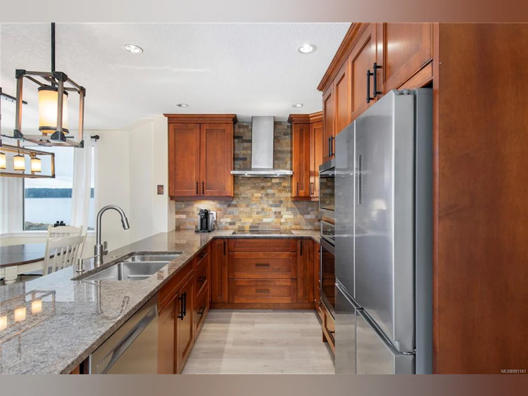 3401-27 S Island Highway, Campbell River, BC, V9W 1A2 - 3