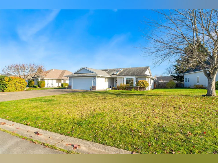 237 Crabapple Crescent, Parksville, BC, V9P 2P7 - 10