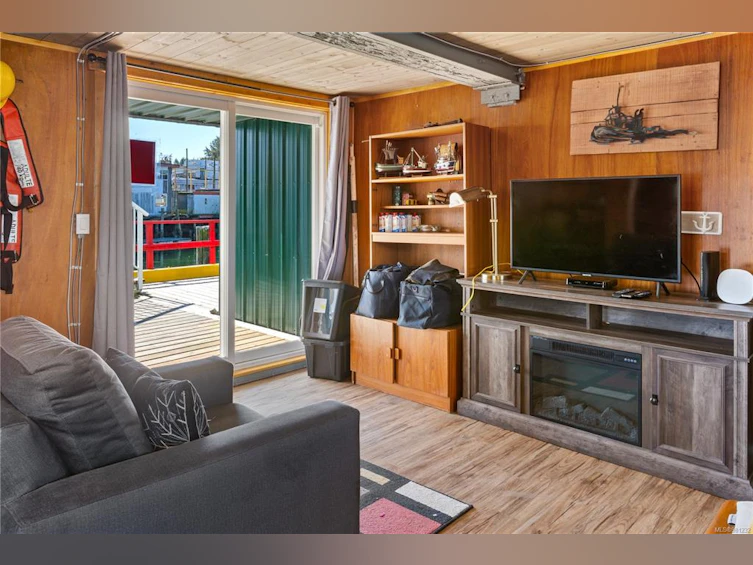 2015 Bay Street, Ucluelet, BC, V0R 3A0 - 9