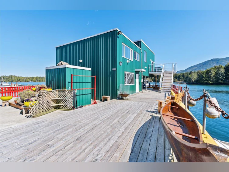 2015 Bay Street, Ucluelet, BC, V0R 3A0 - 43