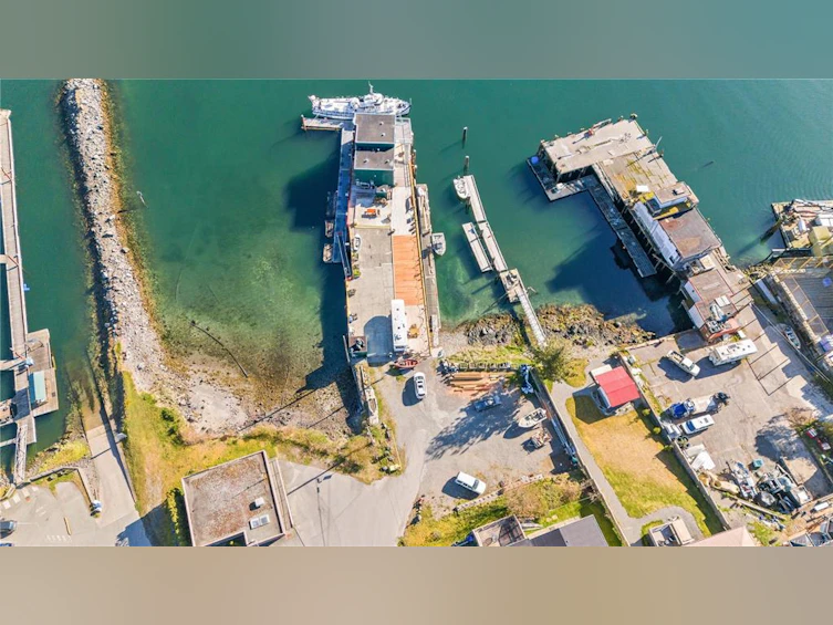 2015 Bay Street, Ucluelet, BC, V0R 3A0 - 47