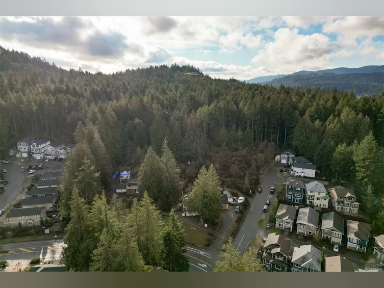 957 Walfred Road, Langford, BC, V9C 2P3 - 4
