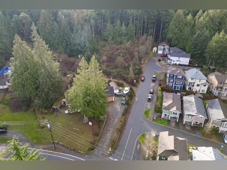 957 Walfred Road, Langford, BC, V9C 2P3 - 6