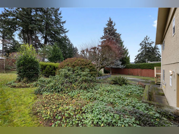 243 Cilaire Drive, Nanaimo, BC, V9S 3E6 - 41