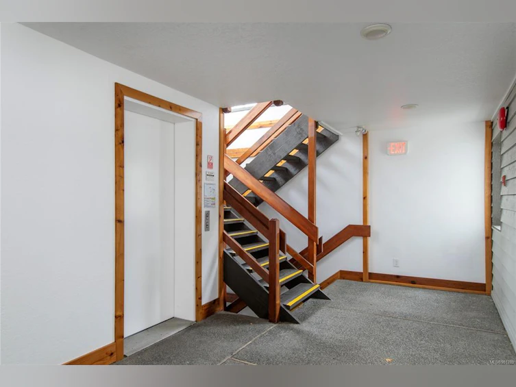 1301-27 S Island Highway, Campbell River, BC, V9W 1A2 - 22