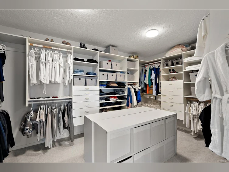 8901 Park Pacific Terrace, North Saanich, BC, V8L 5B1 - 24