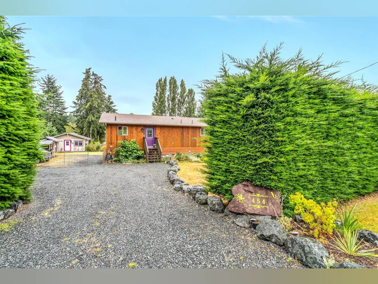 454 Warder Crescent, Qualicum Beach, BC, V9K 2A5 - 4