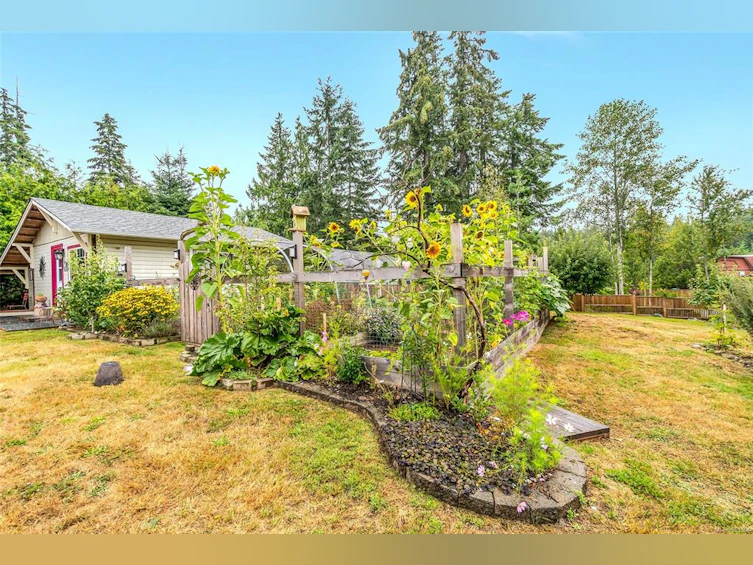 454 Warder Crescent, Qualicum Beach, BC, V9K 2A5 - 52