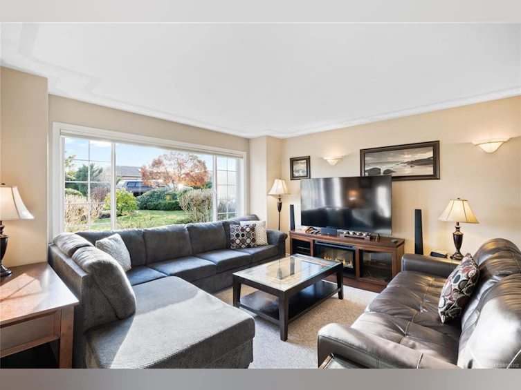 1097 Sunrise Drive, Qualicum Beach, BC, V9K 2K9 - 3