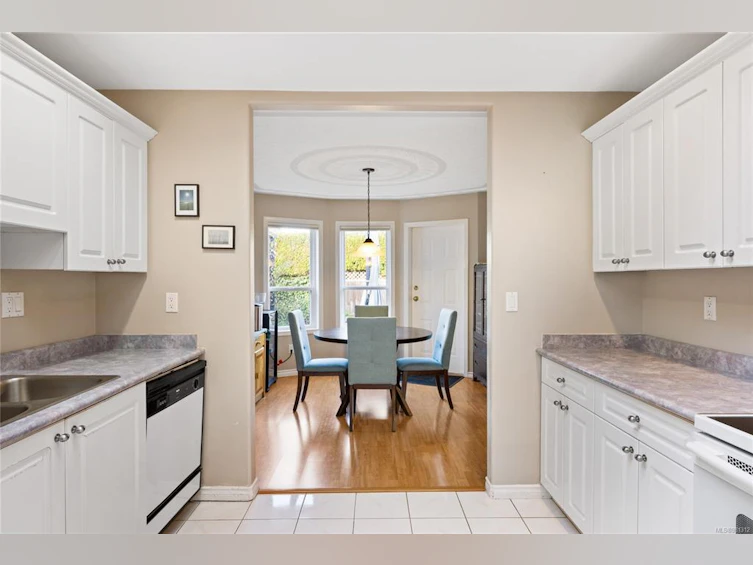 1097 Sunrise Drive, Qualicum Beach, BC, V9K 2K9 - 20