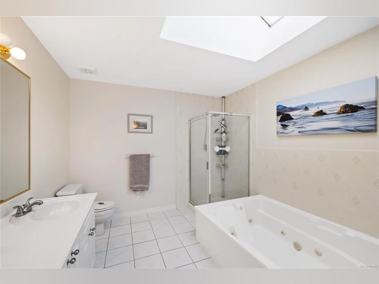 1097 Sunrise Drive, Qualicum Beach, BC, V9K 2K9 - 31