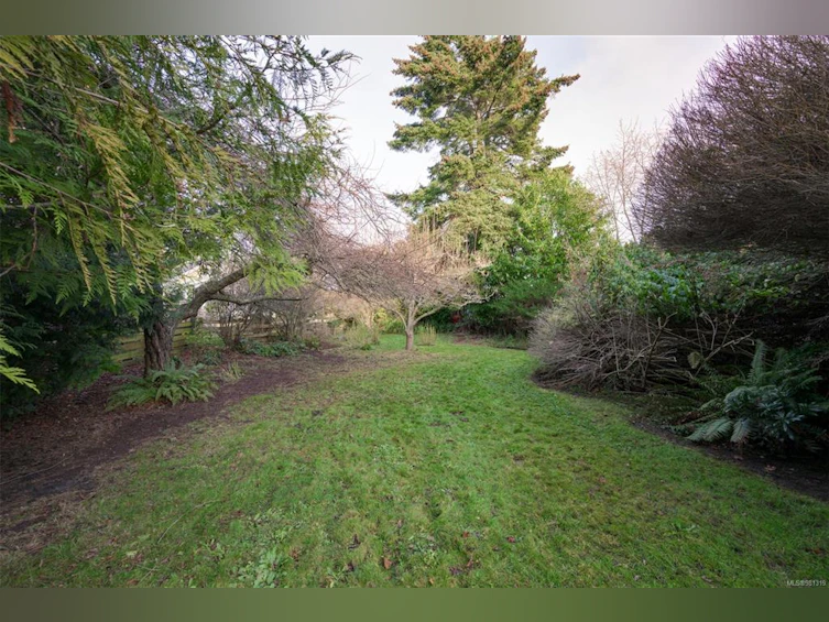120 Beach Drive, Oak Bay, BC, V8S 2L5 - 51
