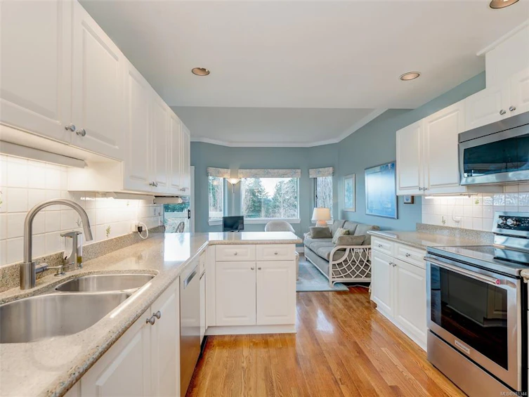 57-530 Marsett Place, Saanich, BC, V8Z 7J2 - 6