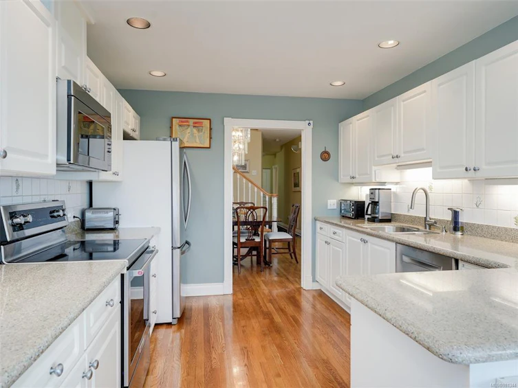 57-530 Marsett Place, Saanich, BC, V8Z 7J2 - 8
