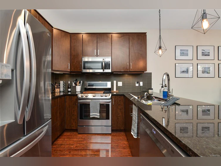 1024 Grob Court, Langford, BC, V9B 0N1 - 5