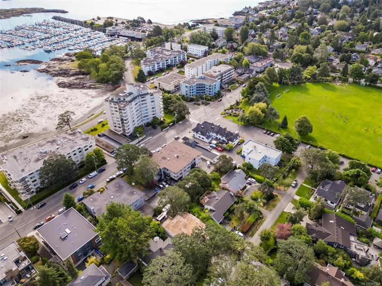 1263 St. Denis Street, Oak Bay, BC, V8S 5A6 - 13