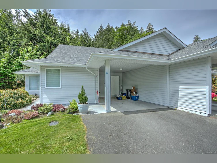 1-300 Grosskleg Way, Lake Cowichan, BC, V0R 2G1 - 4