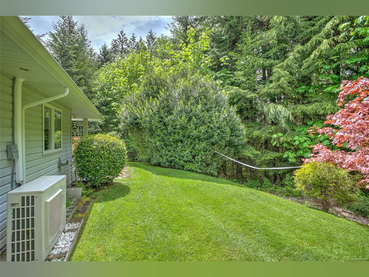 1-300 Grosskleg Way, Lake Cowichan, BC, V0R 2G1 - 8