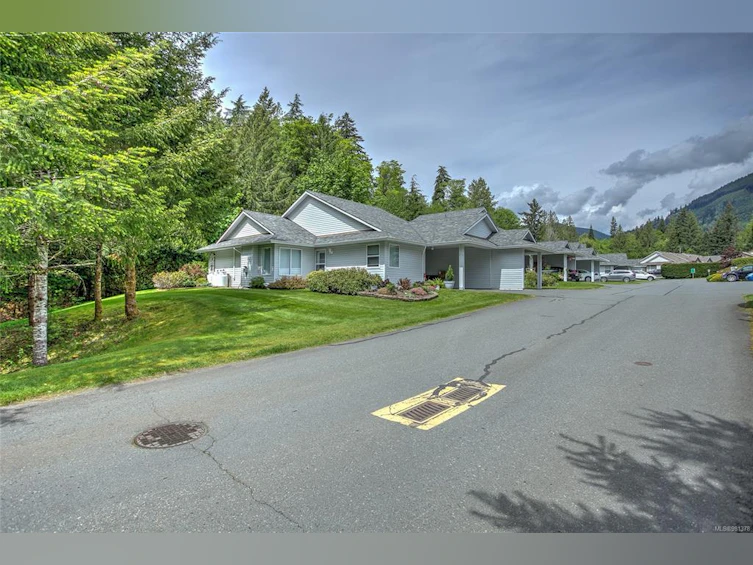 1-300 Grosskleg Way, Lake Cowichan, BC, V0R 2G1 - 38