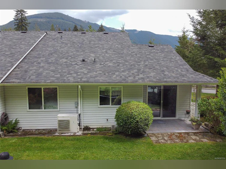 1-300 Grosskleg Way, Lake Cowichan, BC, V0R 2G1 - 54
