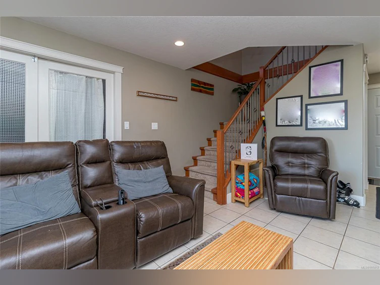 5872 Roy Lane, Nanaimo, BC, V9T 5N3 - 18