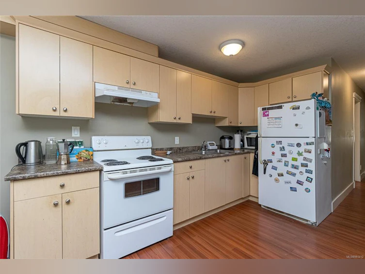 5872 Roy Lane, Nanaimo, BC, V9T 5N3 - 32