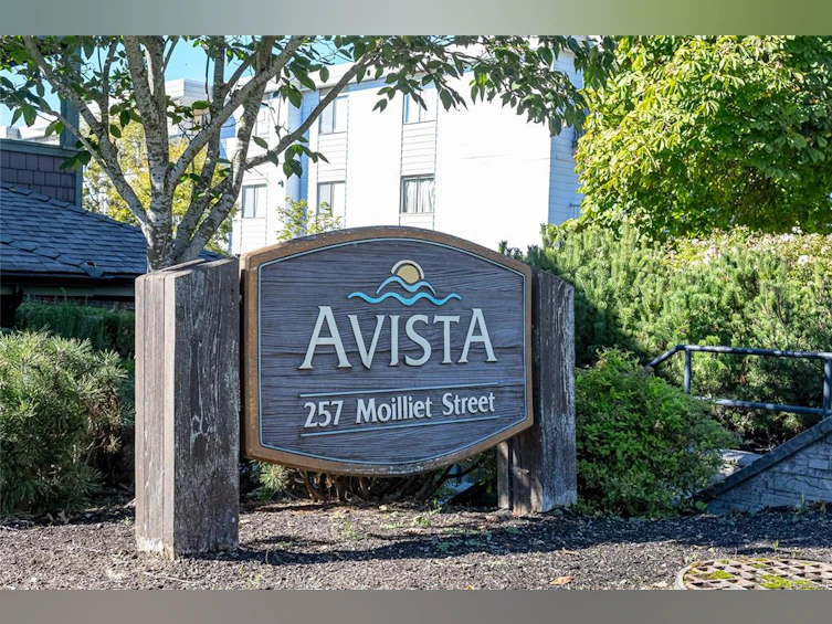 202-257 S Moilliet Street, Parksville, BC, V9P 0B3 - 3