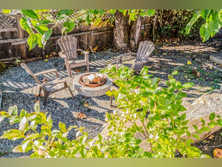 1525 Wilson Road, Nanaimo, BC, V9R 6R3 - 48