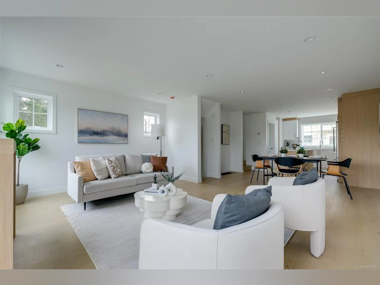 5-3907 Cedar Hill Road, Saanich, BC, V8P 3Z8 - 4