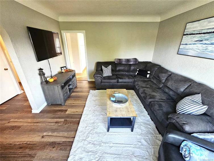 3857 5th Avenue, Port Alberni, BC, V9Y 4K5 - 3