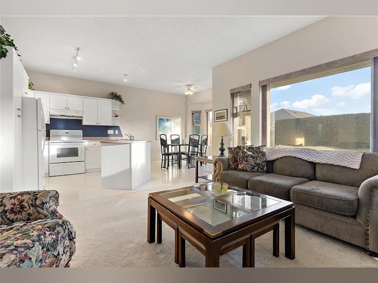 7957 Simpson Road, Central Saanich, BC, V8M 2H3 - 10