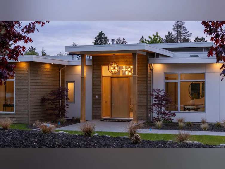 1084 Maple Road, North Saanich, BC, V8L 5P5 - 3