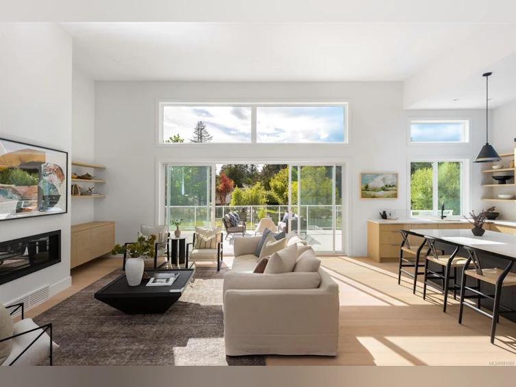 1084 Maple Road, North Saanich, BC, V8L 5P5 - 8