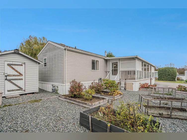 18-6245 Metral Drive, Nanaimo, BC, V9T 6P8 - 9