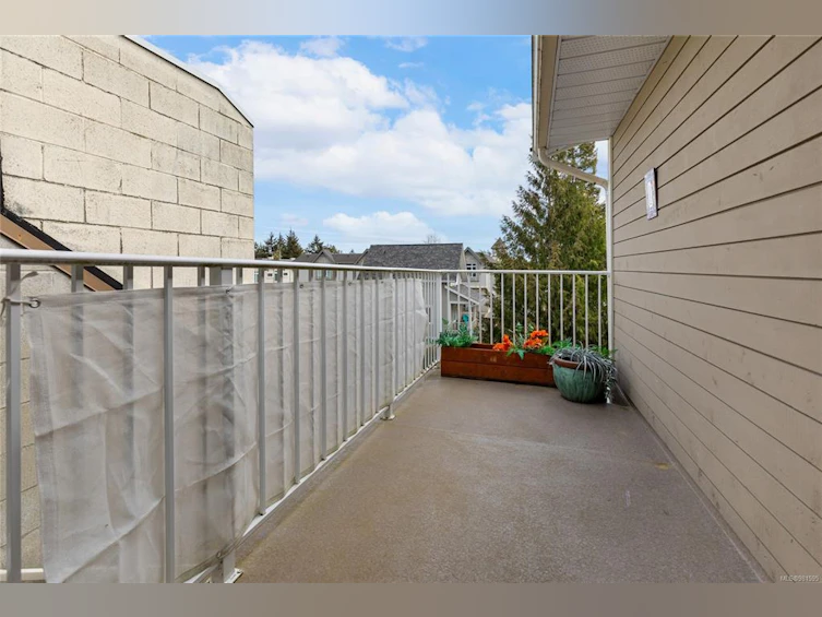 4-668 Beach Road, Qualicum Beach, BC, V9K 2R1 - 8