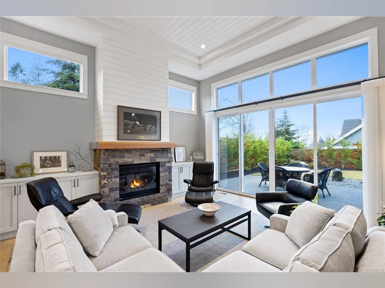 771 Claymore Road, Qualicum Beach, BC, V9K 2T6 - 2