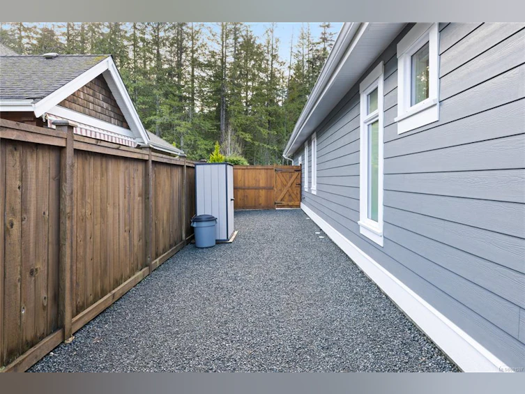 771 Claymore Road, Qualicum Beach, BC, V9K 2T6 - 47