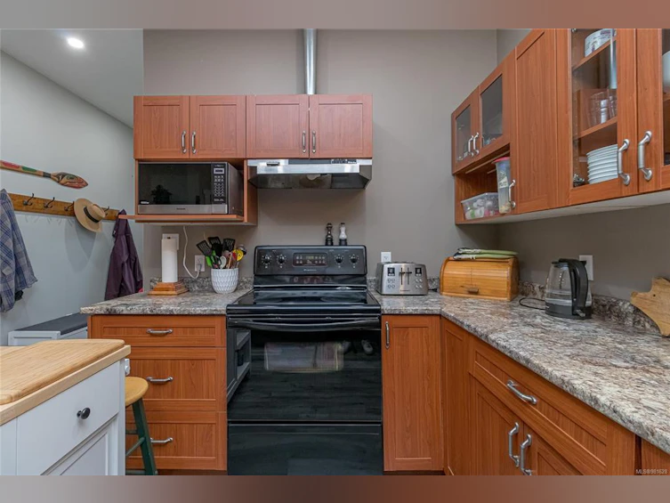 3113 Renfrew Road, Shawnigan Lake, BC, V0R 2W1 - 43