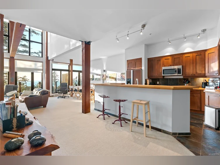 212-515 Marine Drive, Ucluelet, BC, V0R 3A0 - 15