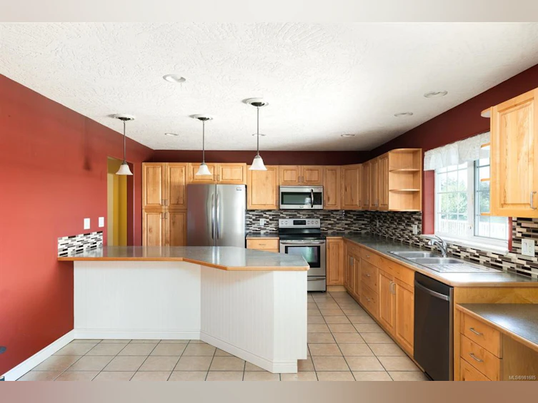 1395 Mctavish Road, North Saanich, BC, V8L 5T3 - 13