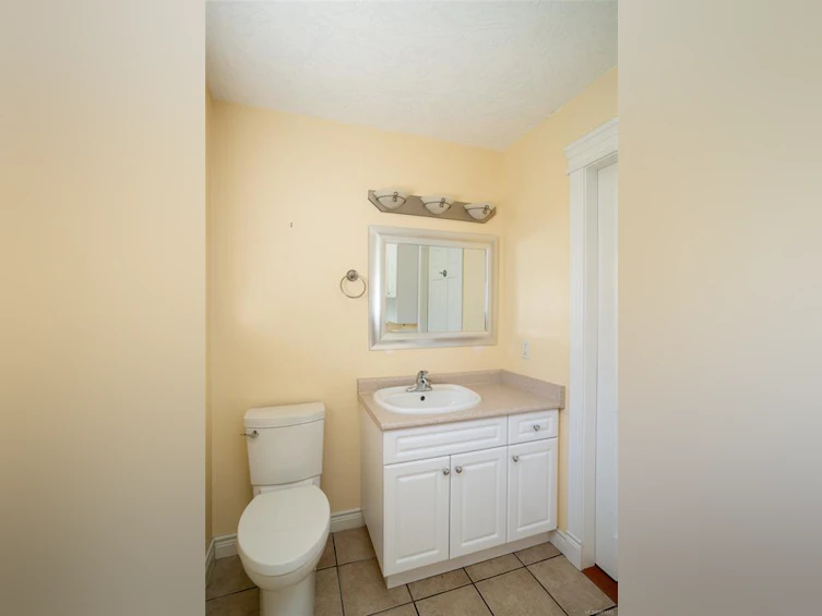 1395 Mctavish Road, North Saanich, BC, V8L 5T3 - 27