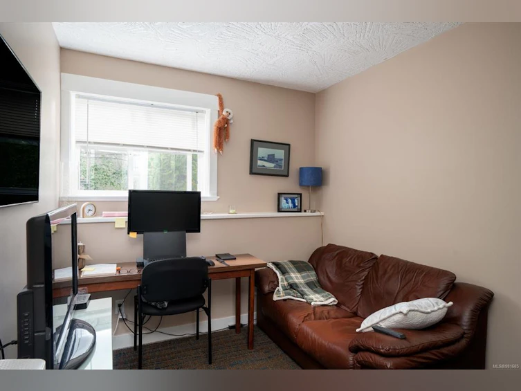 1395 Mctavish Road, North Saanich, BC, V8L 5T3 - 35