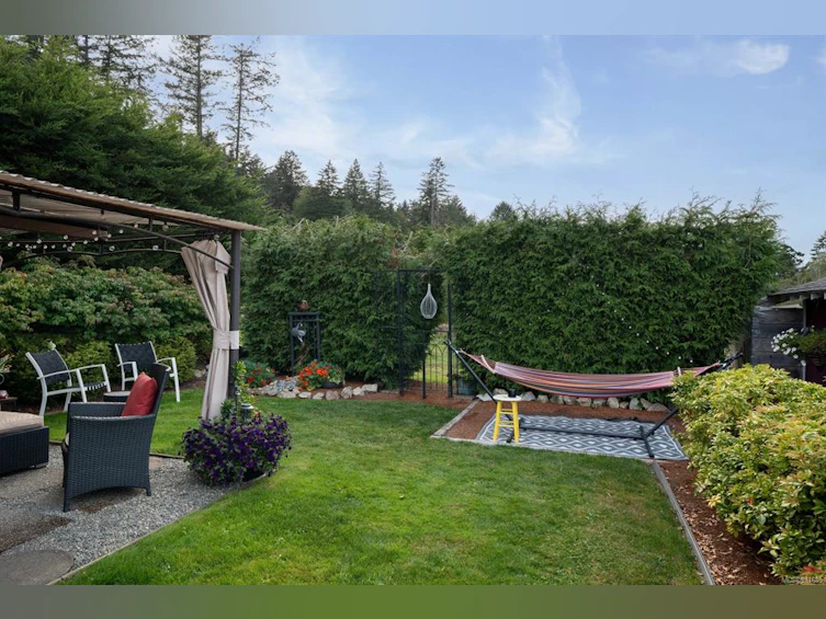 1395 Mctavish Road, North Saanich, BC, V8L 5T3 - 40