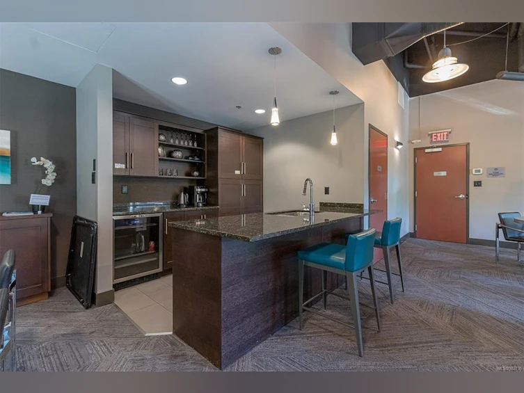 N501-737 Humboldt Street, Victoria, BC, V8W 1B1 - 38