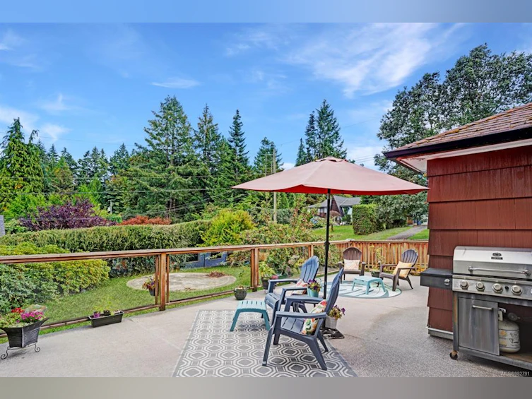 11065 Chemainus Road, Saltair, BC, V9G 1Z3 - 6